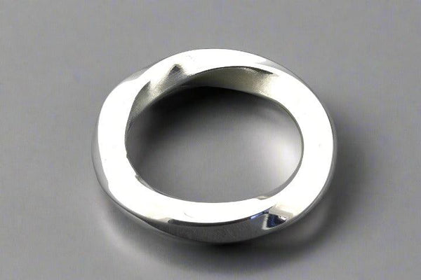 clean twist band - sterling silver - Makers & Providers