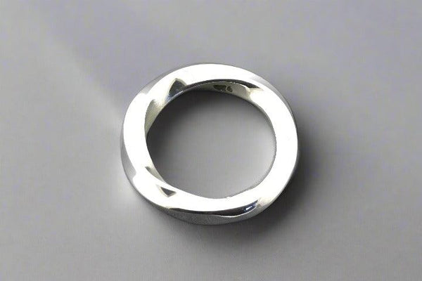 clean twist band - sterling silver - Makers & Providers