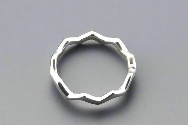 Zigzag ring - sterling silver - Makers & Providers