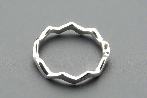 Zigzag ring - sterling silver - Makers & Providers