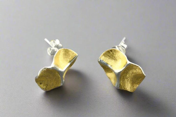 Wisteria stud - gold & silver - Makers & Providers