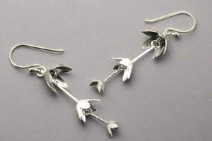 Chain of love drop earring - silver & oxidized - Makers & Providers