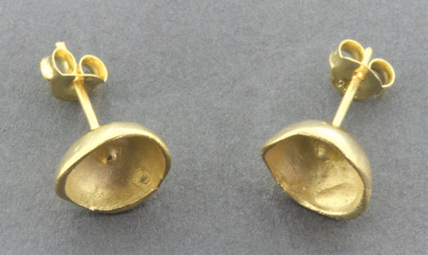 Golden buttercup stud - 22Kt gold over sterling silver