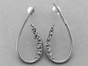 beaded teardrop earring - oxidized silver - Makers & Providers