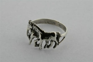 Horse ring - sterling silver - Makers & Providers