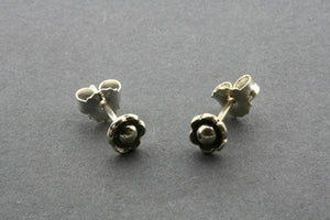 tiny flower stud - Makers & Providers