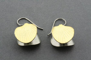 oxidized and gold plated double shell earring - Makers & Providers