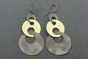 oxidized & gold plated 3 circle drop earring - Makers & Providers